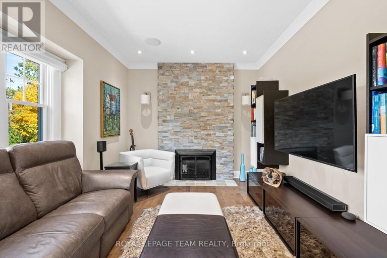 28917837/175-springfield-road/lindenlea/ottawa/ontario/K1M1C4_14