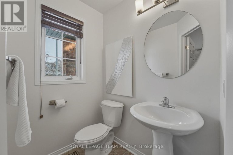 29225348/224-opus-street/emerald-meadowstrailwest/ottawa/ontario/K2S0J1_7