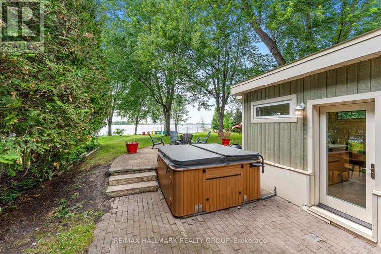 28652851/17-hastings-street/crystal-bayrocky-point/ottawa/ontario/K2H8C2_38