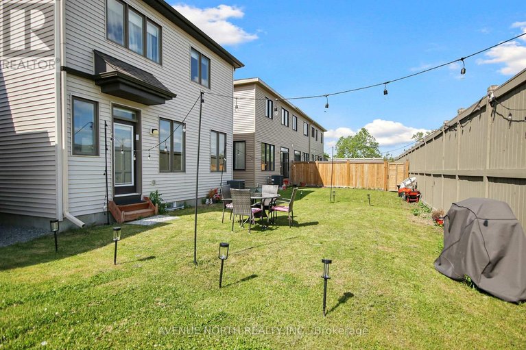 29667358/4772-abbott-street/emerald-meadowstrailwest/ottawa/ontario/K2S1B9_45