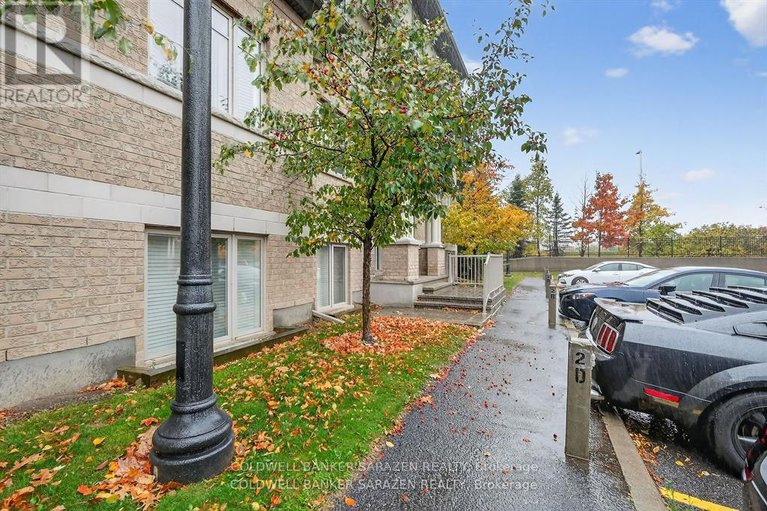 29106652/h-56-tayside-private/longfields/ottawa/ontario/K2J2T3_48