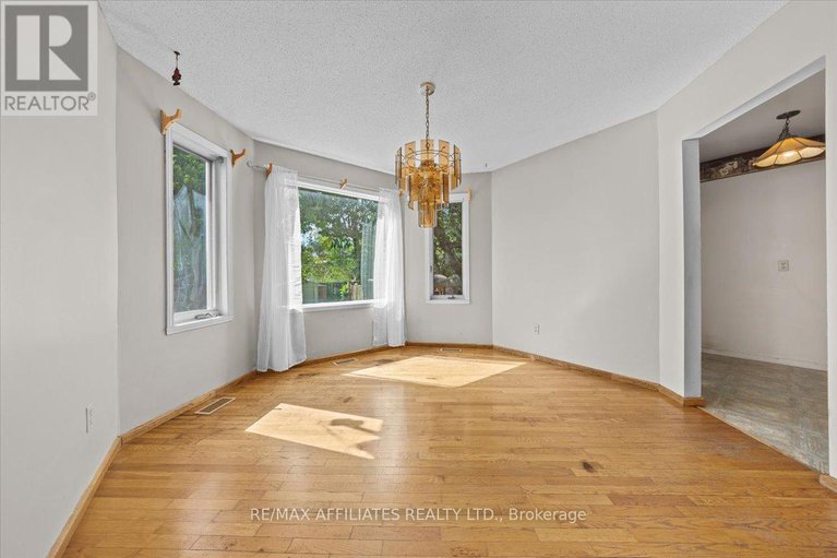 28835294/1024-miss-ottawa-street/beacon-hill-south/ottawa/ontario/K1J7B1_10