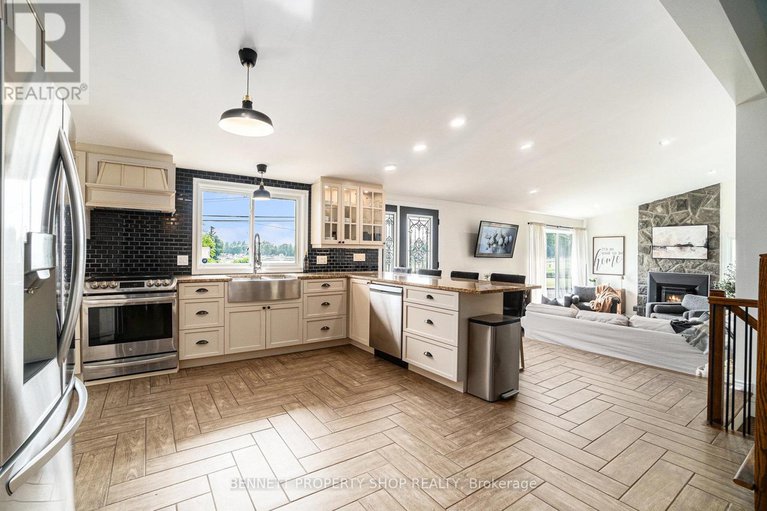 28604687/1891-river-road/manotick-east-to-manotick-station/ottawa/ontario/K4M1B4_9