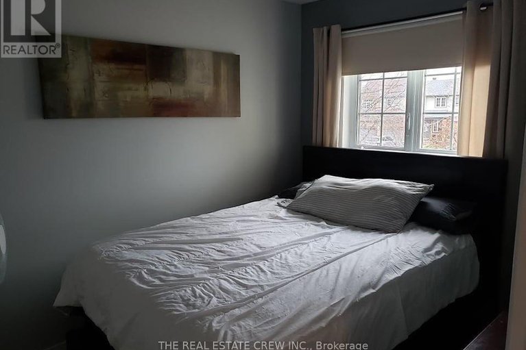 28416442/2056-scully-way-s/fallingbrookgardenway-south/ottawa/ontario/K4A4L9_11