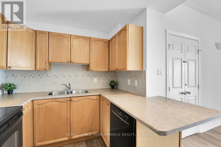 29406329/89-1107-e-stittsville-main-street/stittsville-north/ottawa/ontario/K2S0C8_20