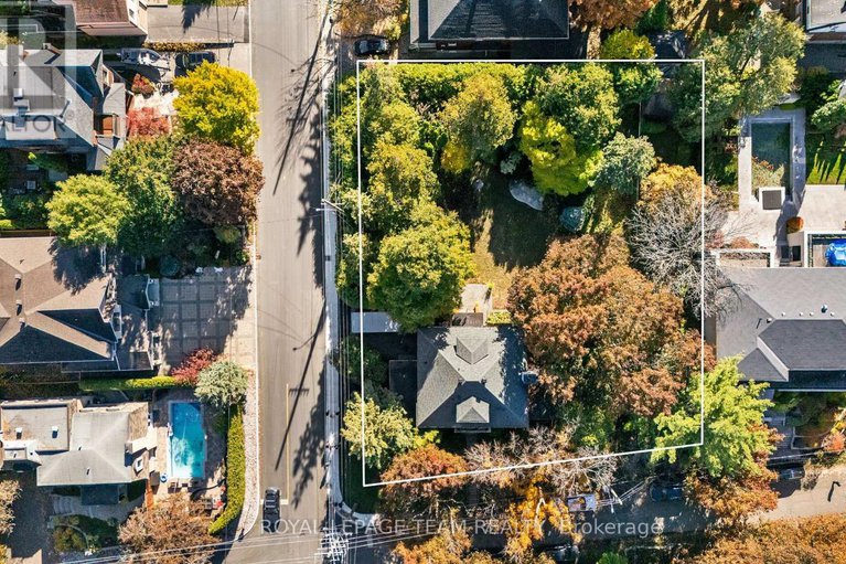 29064217/516-kenwood-avenue/mckellarhighland/ottawa/ontario/K2A0L6_32