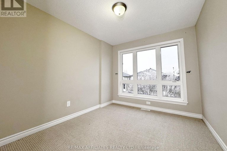 29142673/232-cooks-mill-crescent/riverside-south/ottawa/ontario/K1V2N1_24