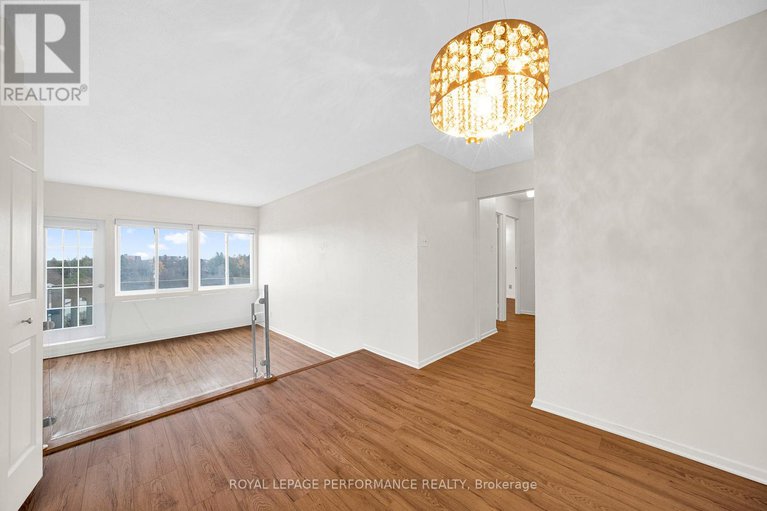 29120637/806-1599-lassiter-terrace/beaconwood/ottawa/ontario/K1J8R6_14