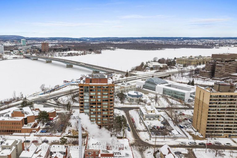 27955886/1201-40-boteler-street/lower-townbyward-market/ottawa/ontario/K1N9C8_37