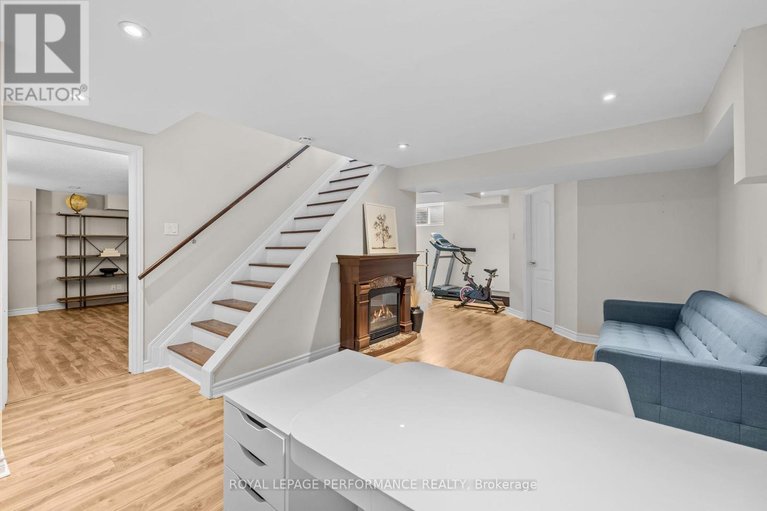 29639798/434-lemay-street/clarencerockland-twp/clarence-rockland/ontario/K0A1N0_41