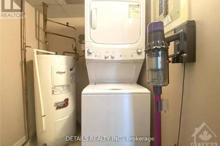 28248891/709-100-grant-carman-drive-w/borden-farmstewart-farmcarleton-heightsparkwood-hills/ottawa/ontario/K2E8B8_25