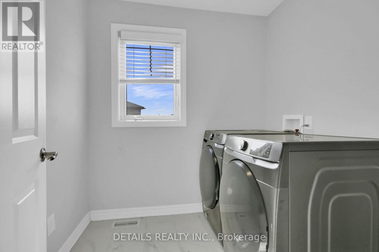 28916018/116-unity-place/stittsville-north/ottawa/ontario/K2S2Y8_26