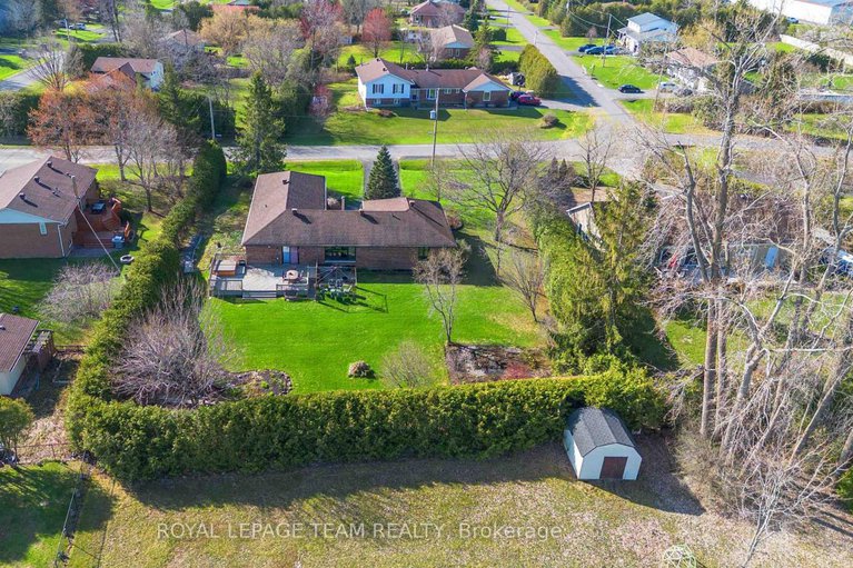 28462567/1322-johnston-drive/greely/ottawa/ontario/K4P1A4_3