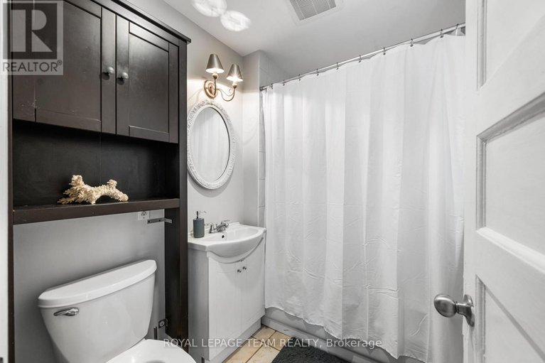28782909/158-anna-avenue/carlington/ottawa/ontario/K1Z7V2_21