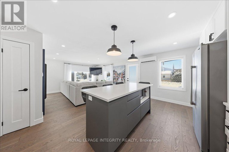 29261617/1735-landry-road/clarencerockland-twp/clarence-rockland/ontario/K0A1N0_10