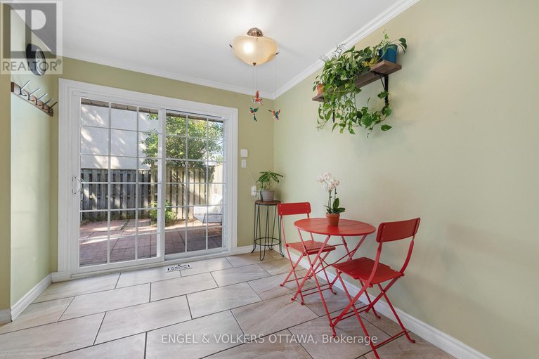 29223886/105-302-kintyre-private/carleton-square/ottawa/ontario/K2C3M6_14