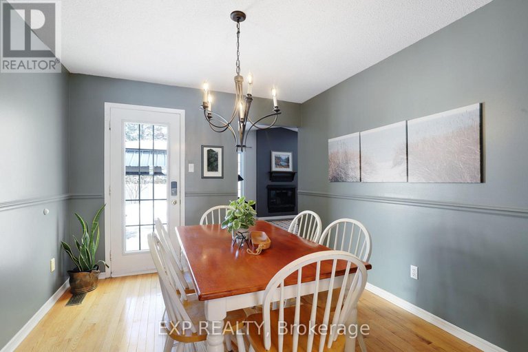 29406077/39-barra-avenue/glencairnhazeldean/ottawa/ontario/K2L2R9_11