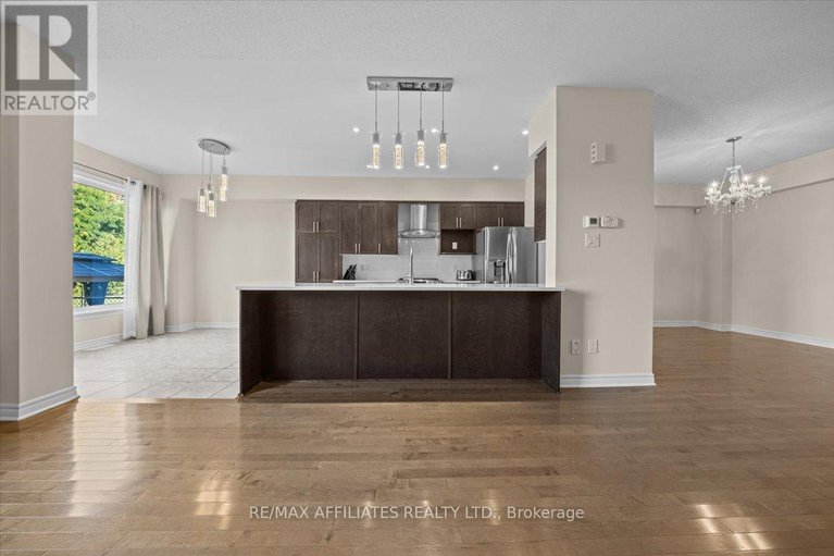 28911964/342-melodie-street/mer-bleuebradley-estatesanderson-park/ottawa/ontario/K1W0H9_15