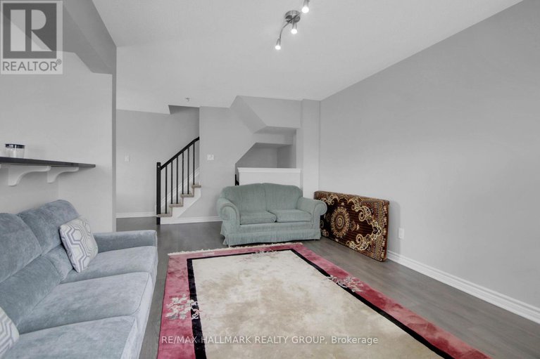 28931180/41-maroma-street/avalon-west/ottawa/ontario/K4A1A3_15