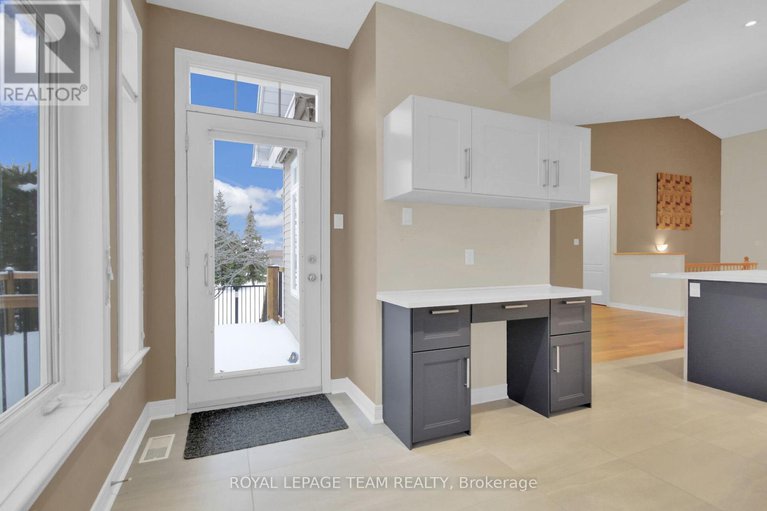 29257028/36-sable-run-drive/stittsville-central/ottawa/ontario/K2S1W8_21