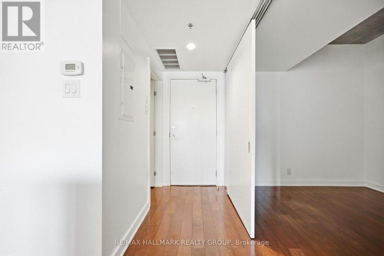 29362548/645-340-mcleod-street/ottawa-centre/ottawa/ontario/K2P1A4_2