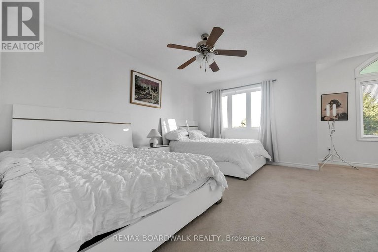 29466464/604-paul-metivier-drive/strandherd/ottawa/ontario/K2J0X9_31