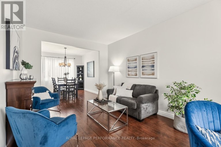 29572536/1820-mccallum-drive/fallingbrookgardenway-south/ottawa/ontario/K4A3T7_19