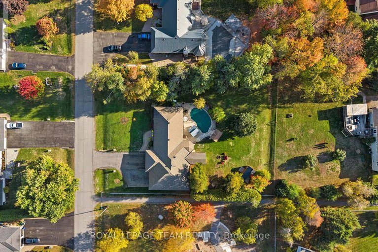 28988977/3372-bramble-lane/osgoode/ottawa/ontario/K0A2W0_47