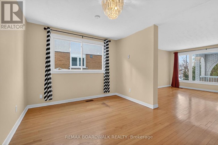 29293719/2666-regina-street/britannia/ottawa/ontario/K2B6X8_10