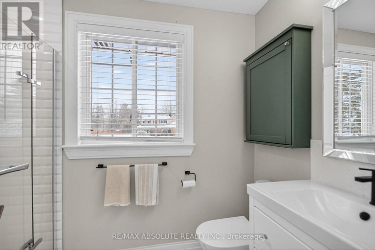 29233588/6560-michelangelo-court/north-gower/ottawa/ontario/K0A2T0_33