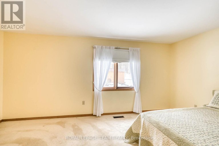 29456140/1814-old-perth-road/mississippi-mills-ramsay-twp/mississippi-mills/ontario/K0A1A0_17