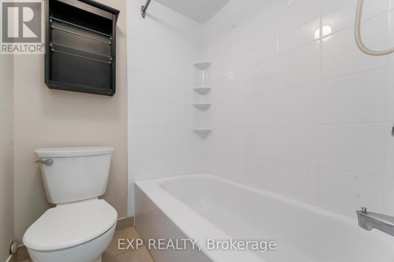 29444282/45a-802-st-andre-drive/hiawatha-parkconvent-glen/ottawa/ontario/K1C4R3_30