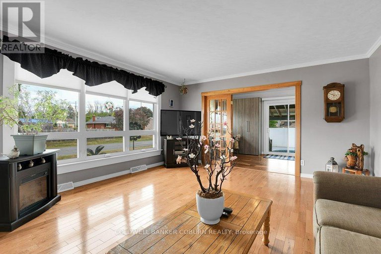 28818671/71-fifth-street-e/morrisburg/south-dundas/ontario/K0C1X0_5