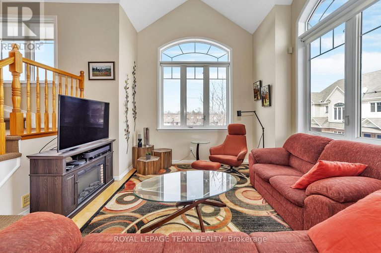 28035173/135-1512-walkley-road/heron-gateindustrial-park/ottawa/ontario/K1V2G6_10