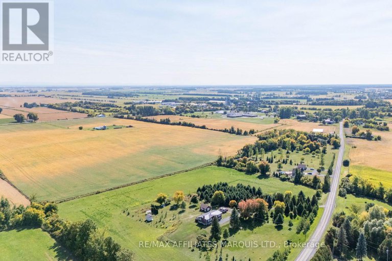28891905/21230-conc-6-road/south-glengarry-lancaster-twp/south-glengarry/ontario/K0C1Z0_41