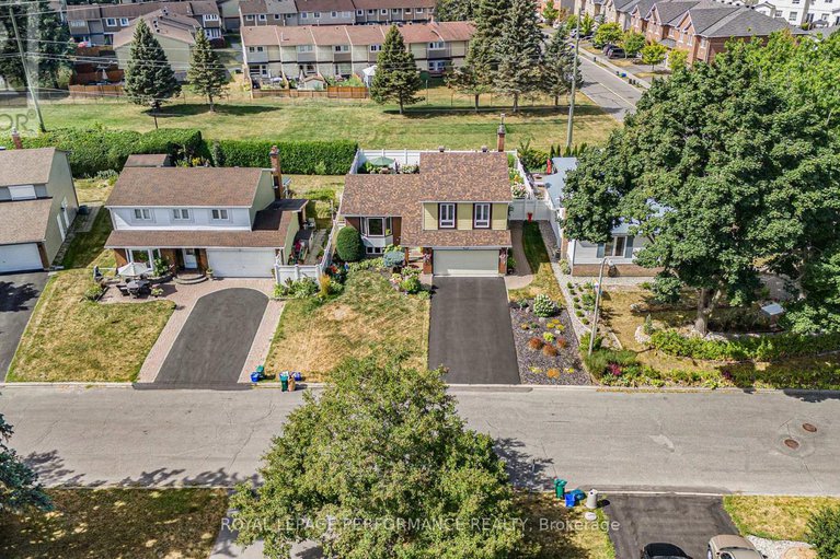 28777334/4362-whittaker-crescent/pineview/ottawa/ontario/K1B4P2_32