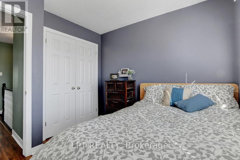 29018996/204-forestglade-crescent/hunt-club-park/ottawa/ontario/K1G6A7_21