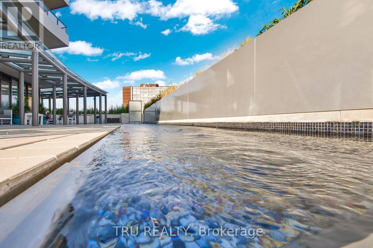 29586407/910-485-richmond-road/westboro-west/ottawa/ontario/K2A3W9_42