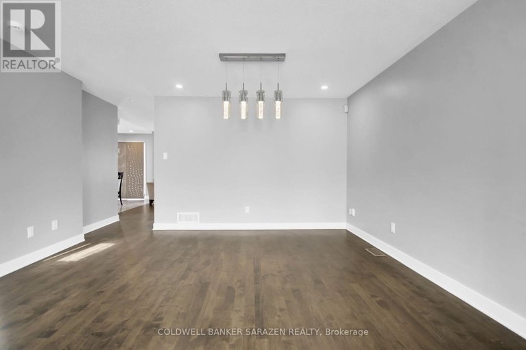 29528545/715-clearbrook-drive/strandherd/ottawa/ontario/K2J5P1_7