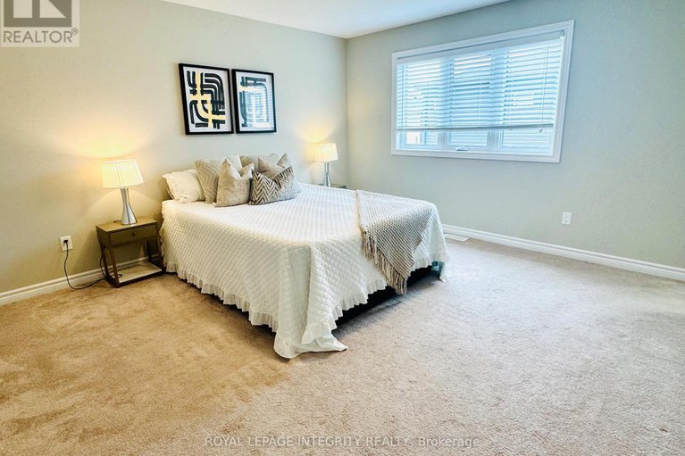 28786517/158-bandelier-way/stittsville-north/ottawa/ontario/K2S2J6_11