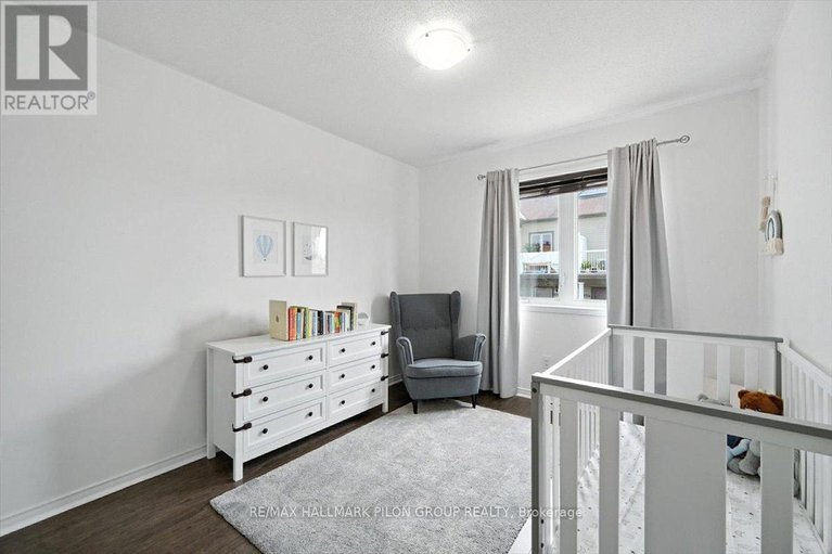 28631478/243-cityview-crescent/springridgeeast-village/ottawa/ontario/K4A0T9_14