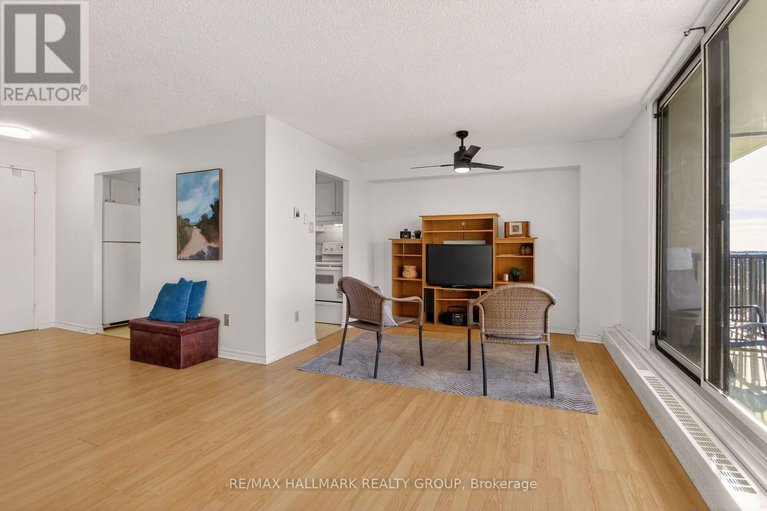 29157375/1001-665-bathgate-drive/carson-meadows/ottawa/ontario/K1K3Y4_18