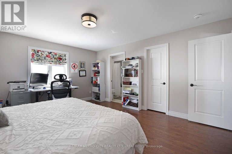 28154168/148-haramis-drive/renfrew/renfrew/ontario/K7V4M8_16