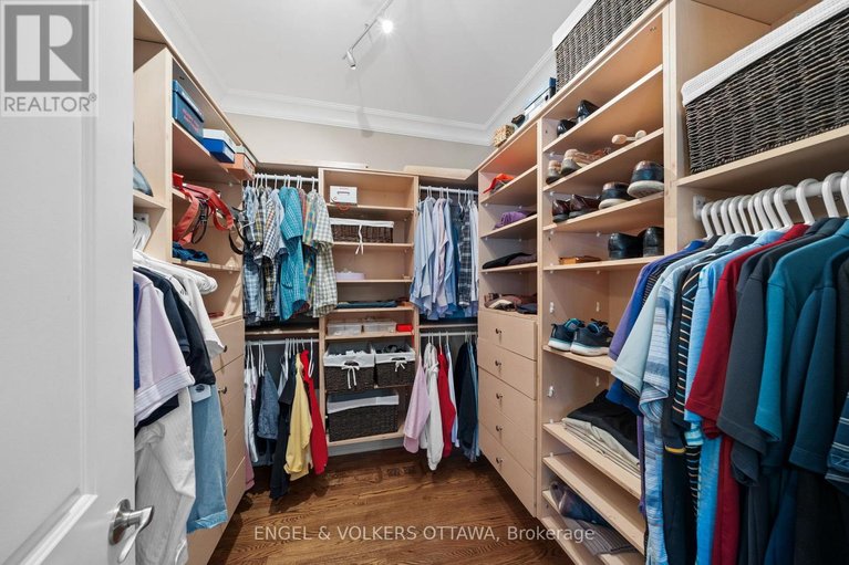 29642089/6370-emerald-links-drive/greely/ottawa/ontario/K4P1M4_23