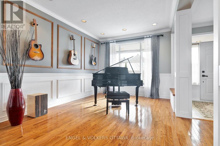 29155937/823-scala-avenue/notting-hillsummerside/ottawa/ontario/K4A4M2_4