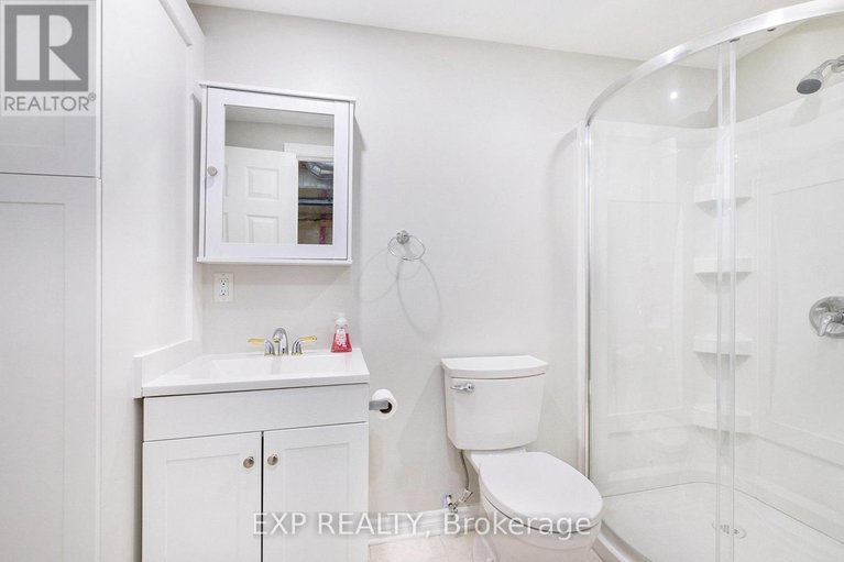 28543377/211-leamington-way/strandherd/ottawa/ontario/K2J3T4_27