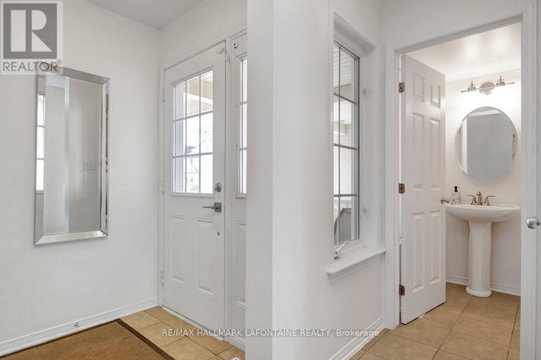 29412973/442-wisteria-crescent/hunt-club/ottawa/ontario/K1V0P1_3