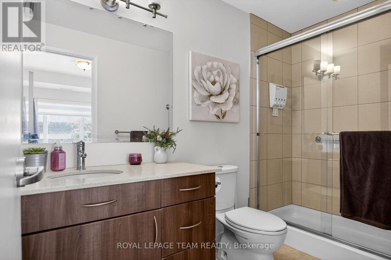 29362714/204-310-centrum-boulevard/bilberry-creekqueenswood-heights/ottawa/ontario/K1E0A3_22