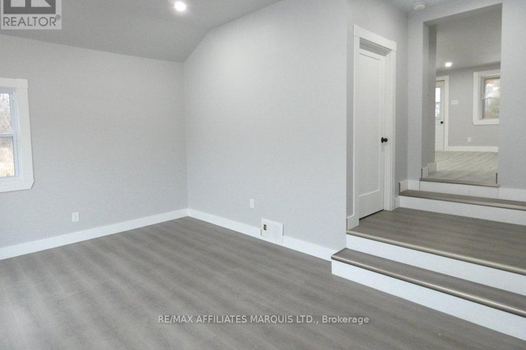 29461420/18400-kenyon-conc-rd-5-road/north-glengarry-kenyon-twp/north-glengarry/ontario/K0C1T0_7