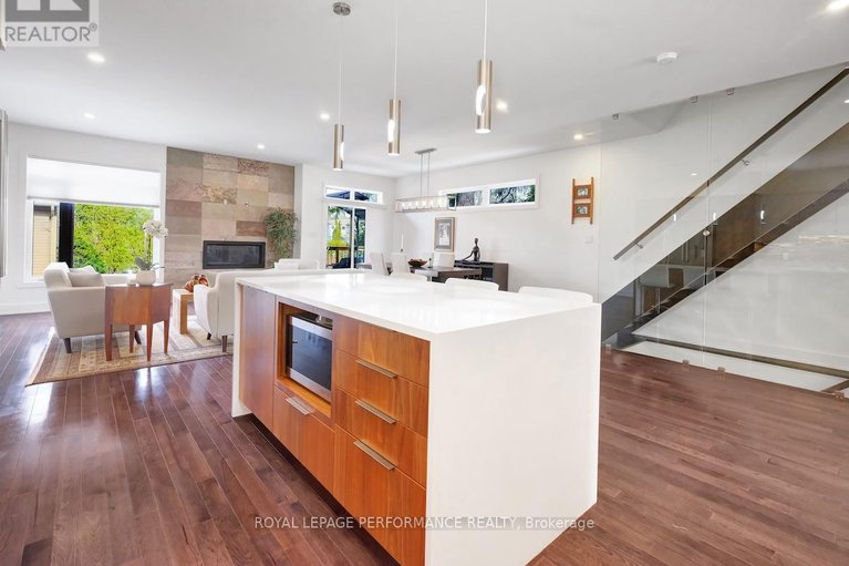 28399977/2183-deschenes-street/woodroffe/ottawa/ontario/K2B6N2_12